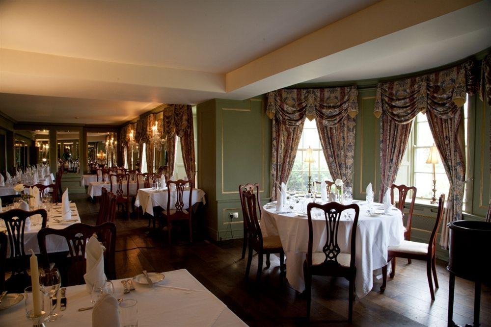 Hotel Barberstown Castle à Straffan Extérieur photo