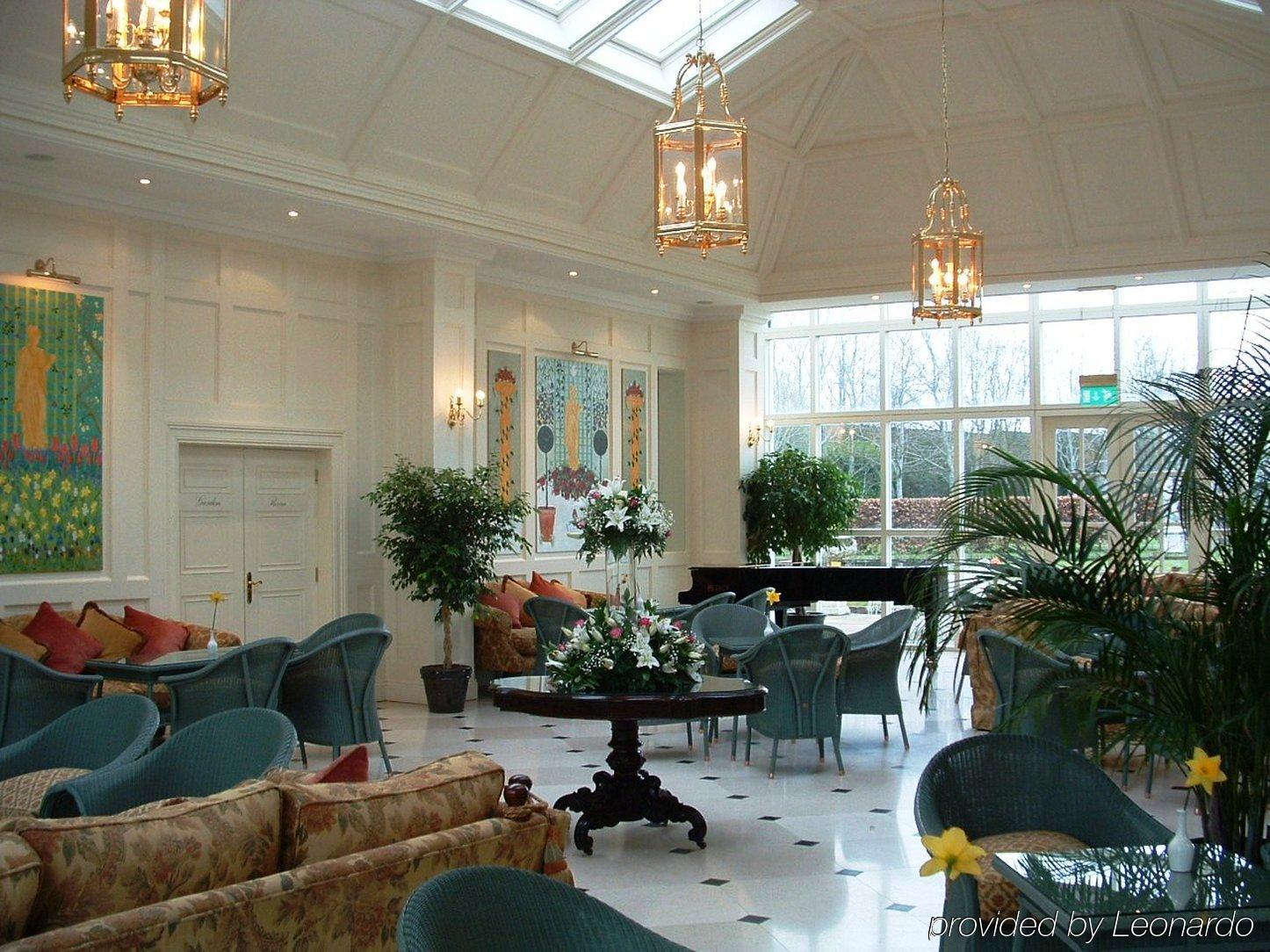 Hotel Barberstown Castle à Straffan Extérieur photo