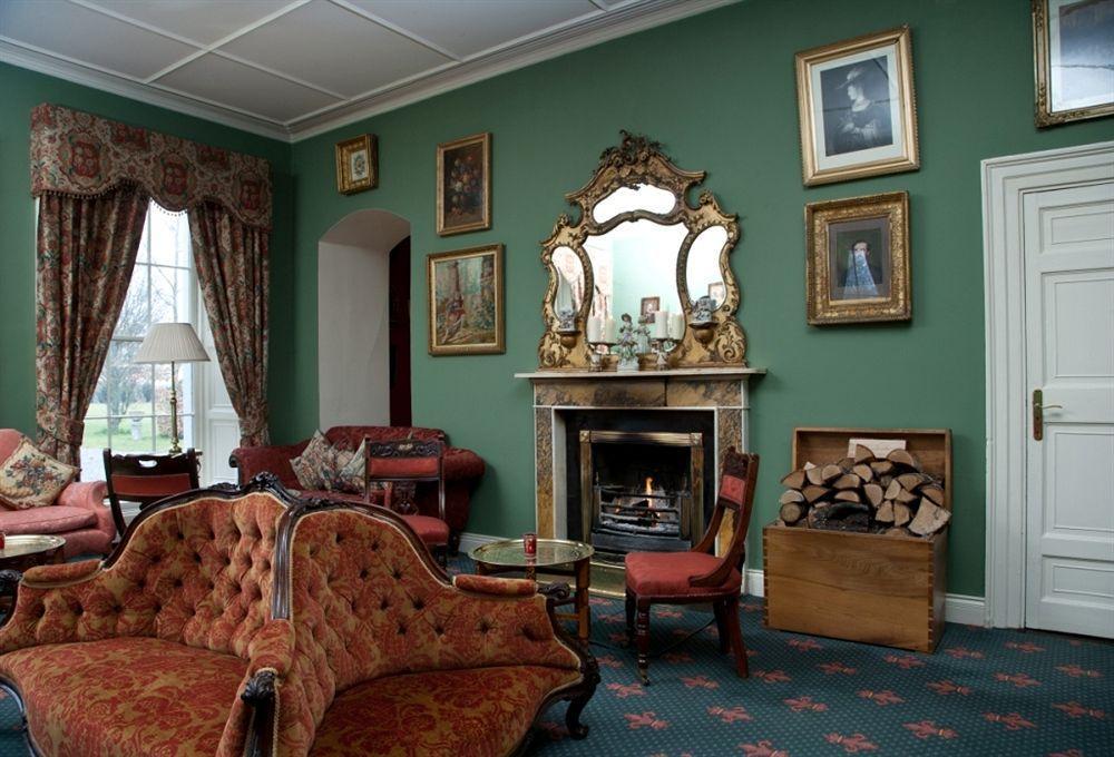 Hotel Barberstown Castle à Straffan Extérieur photo