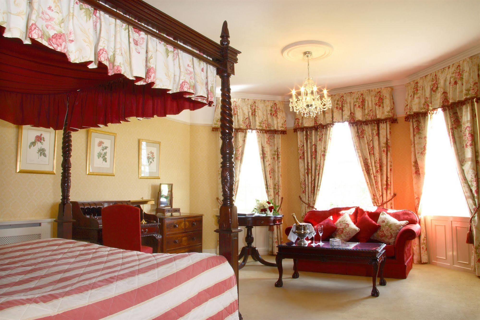 Hotel Barberstown Castle à Straffan Extérieur photo